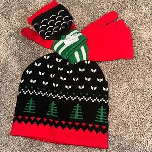 BOYS TWO PIECE HATE AND GLOVE WINTER SET